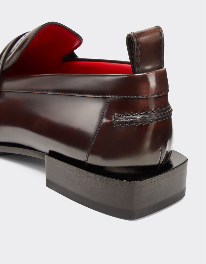 Handcrafted loafers in brushed leather 6