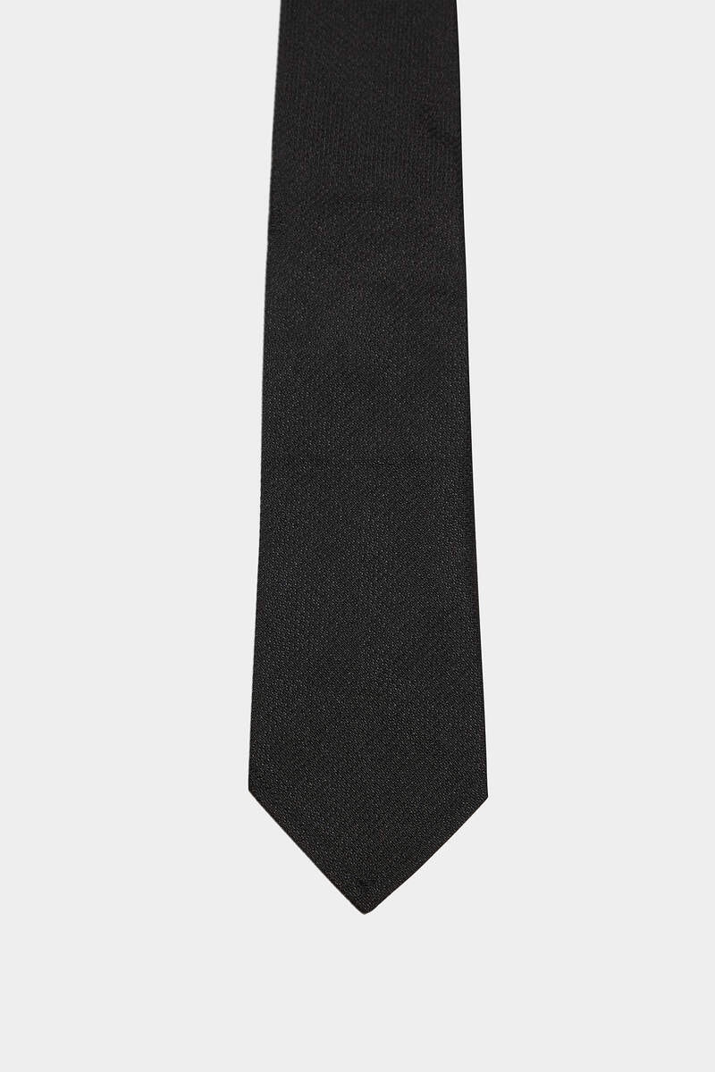 DSQUARED2 D2 CLASSIC TIE outlook