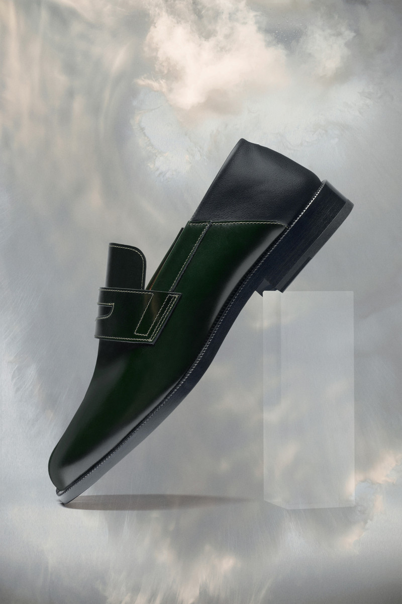 Maison Margiela Tabi slip-on outlook