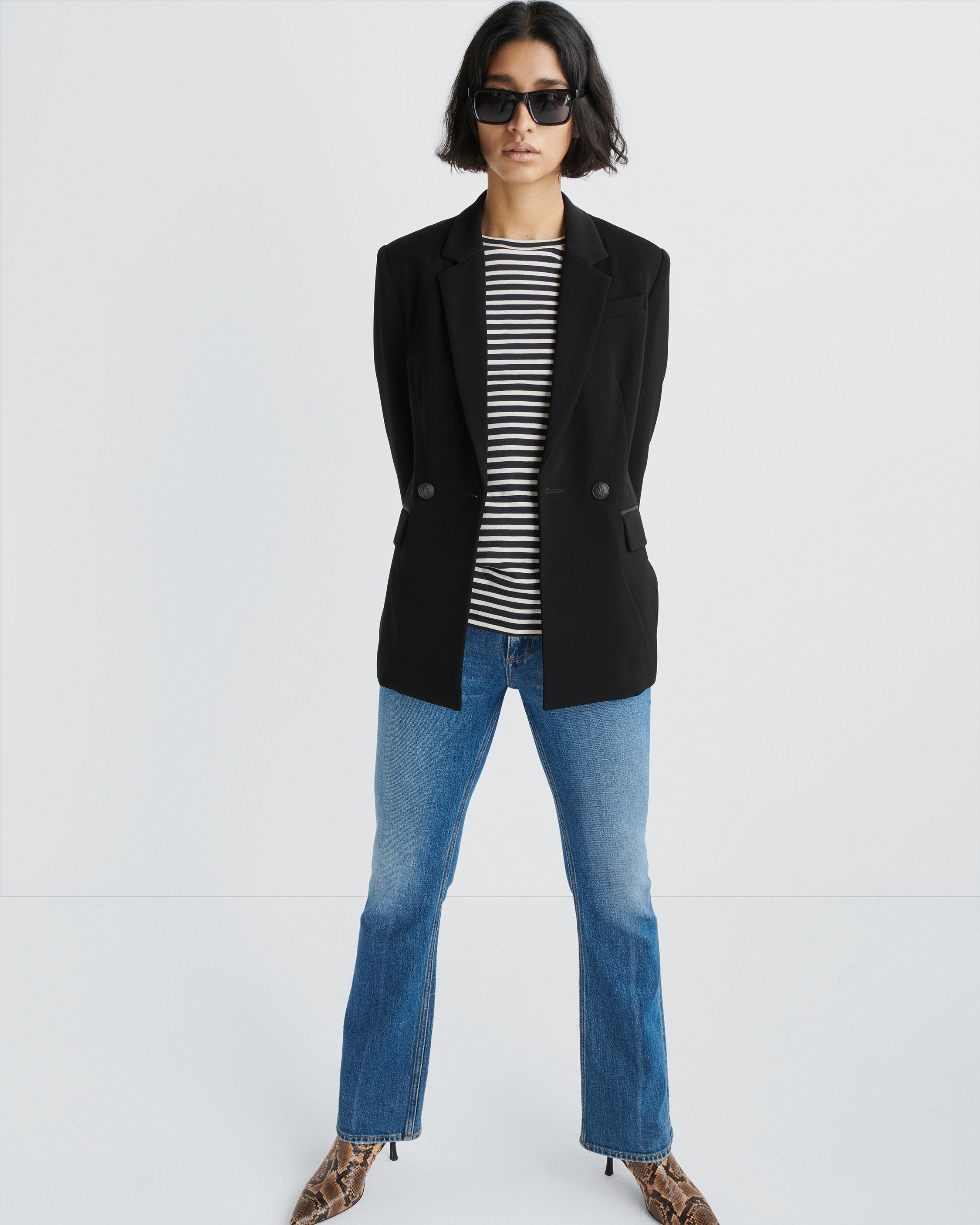 Peyton Bootcut - Huntley
Mid-Rise Vintage Stretch Jean - 6
