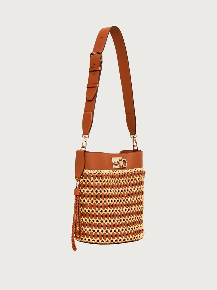 FERRAGAMO STUDIO BUCKET BAG - 4