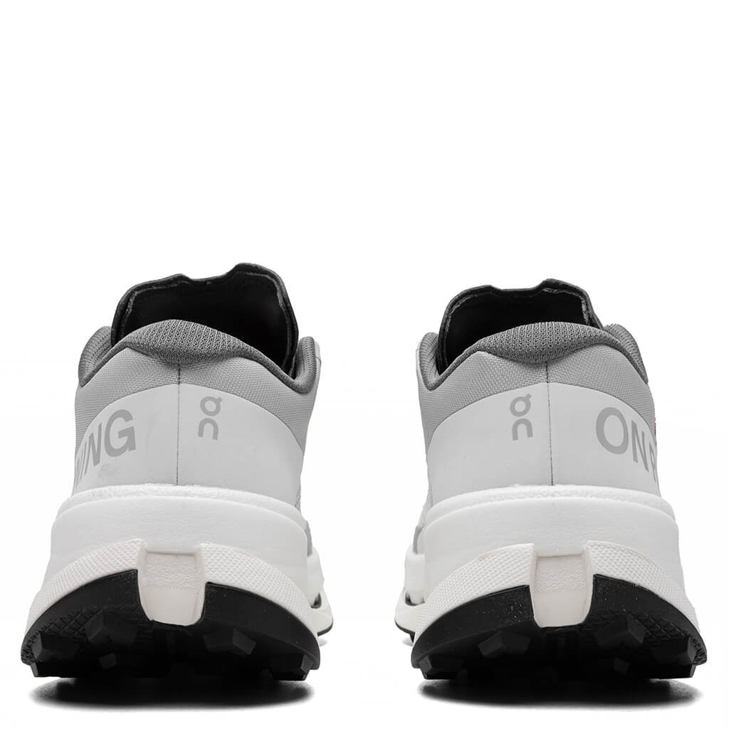 WOMEN'S CLOUDULTRA 3 - ROCK/WHITE - 4