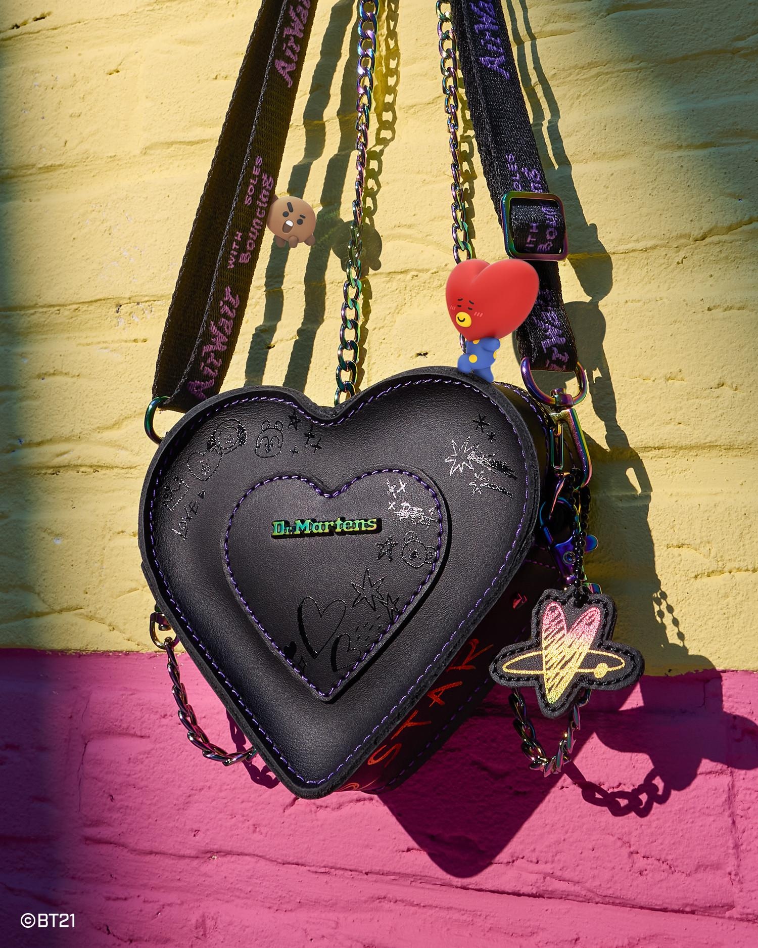 BT21 Mini Heart Shaped Leather Bag - 2