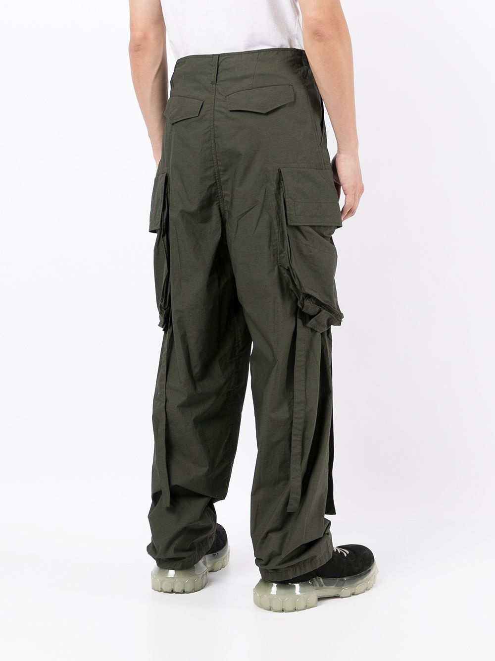 hanging-strap cargo trousers - 4