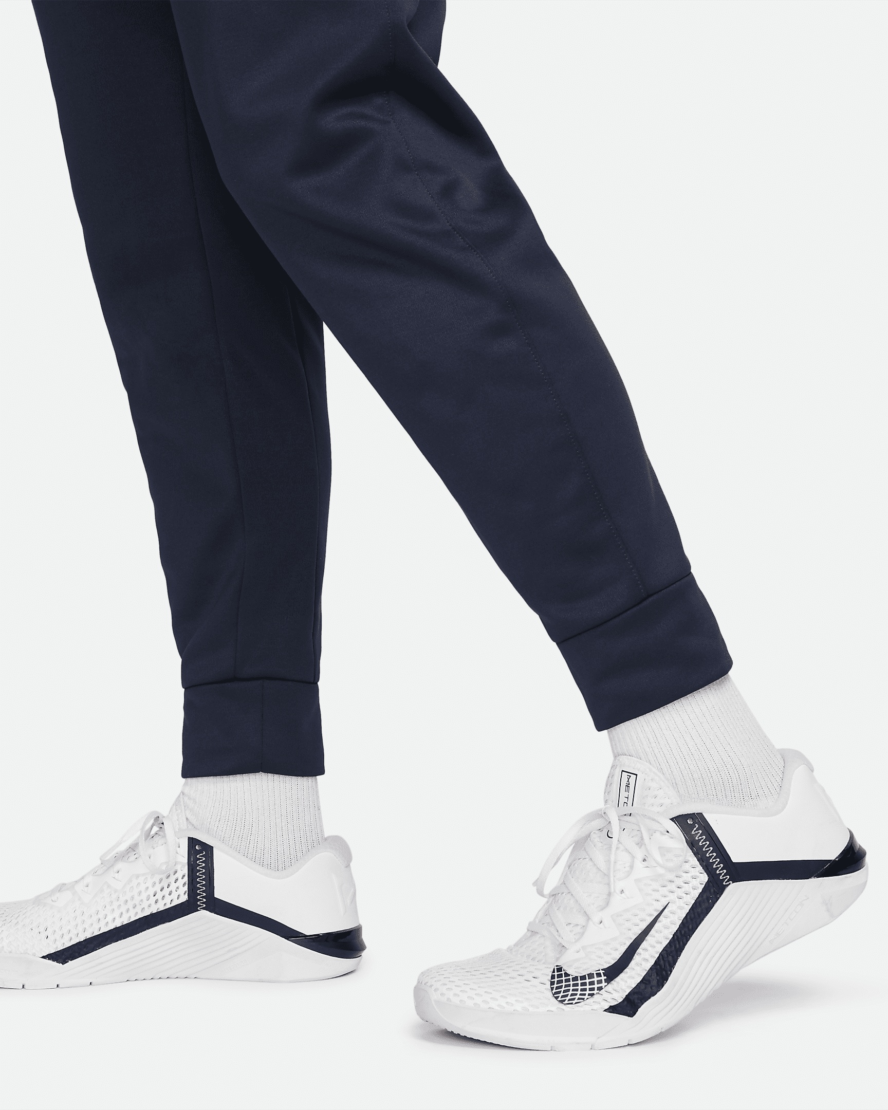 Nike Therma Men's Therma-FIT Tapered Fitness Pants - 6
