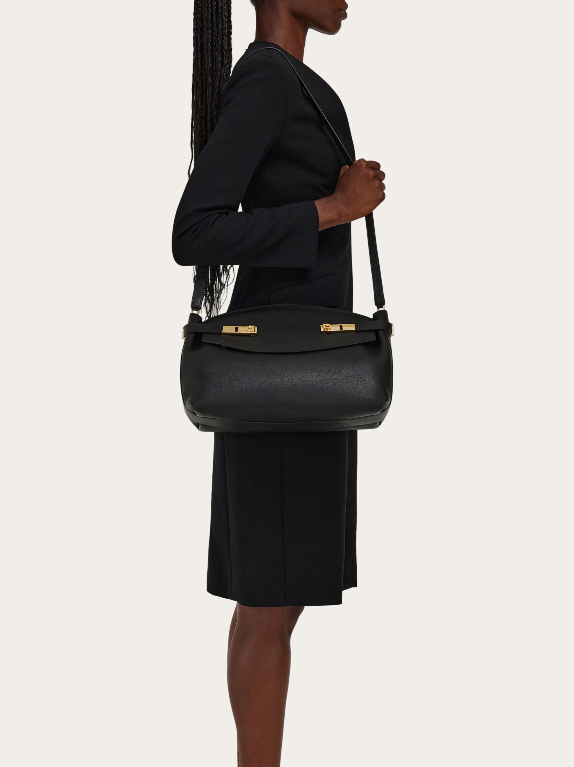 Hug shoulder bag - 2