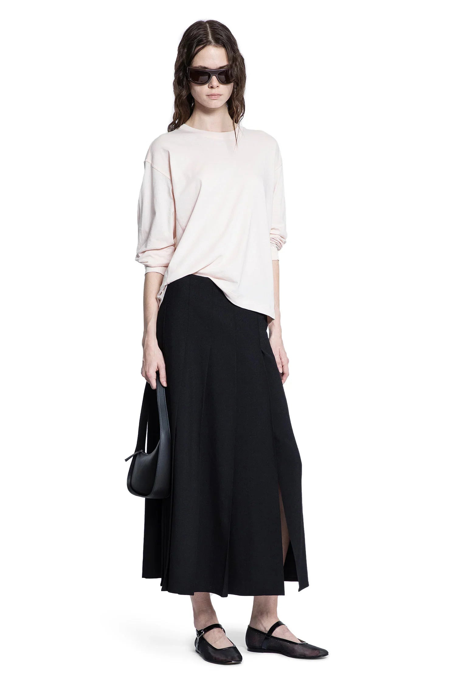 Seamed-Perfect-Long-Sleeve-Tee - 4