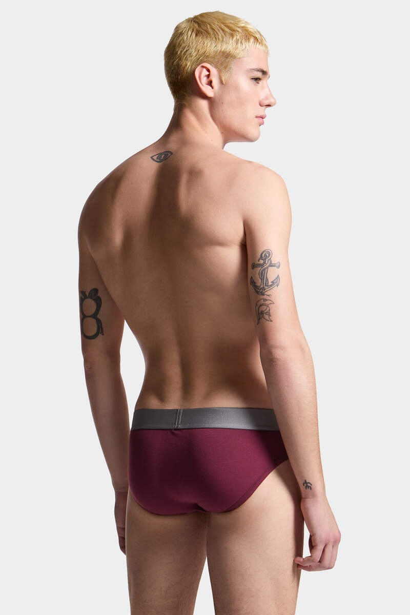 DSQUARED2 LOGO BRIEF - 4