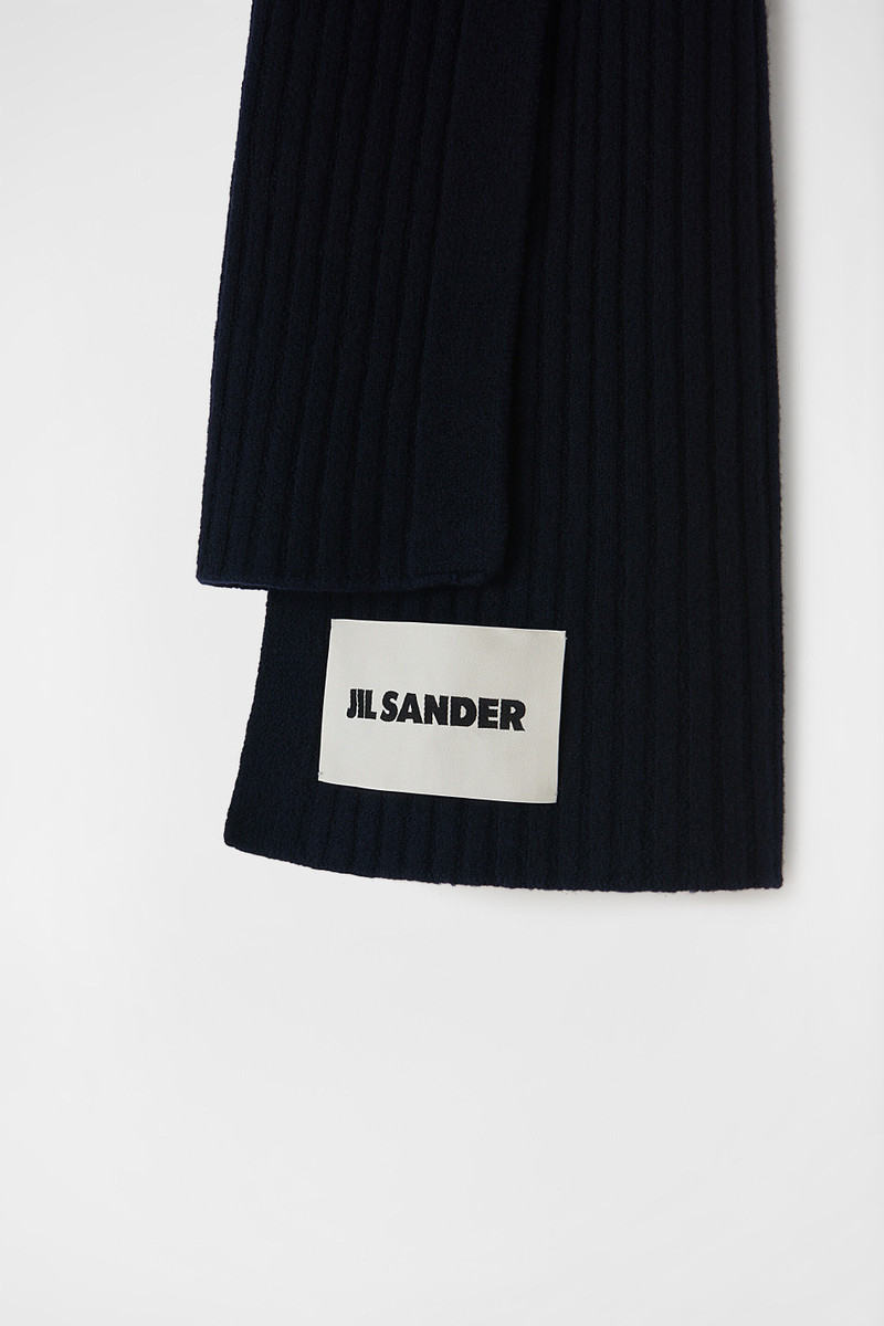 Jil Sander Scarf outlook