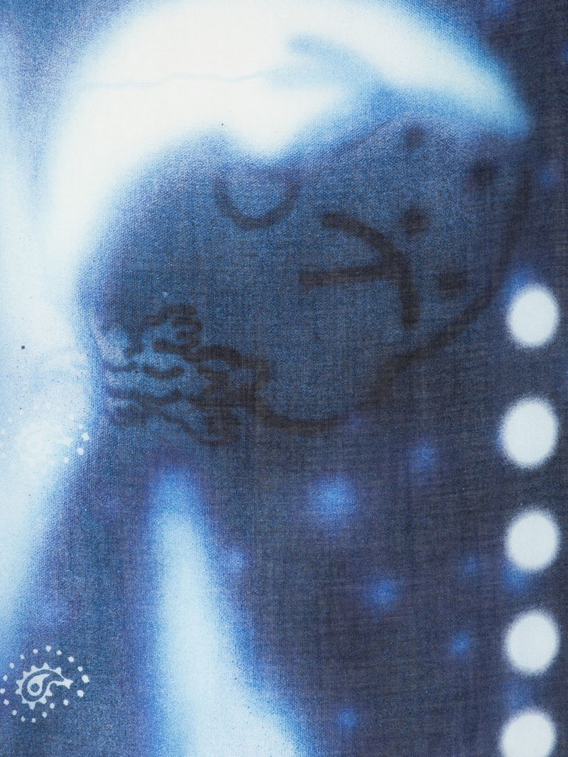 graphic print scarf 3