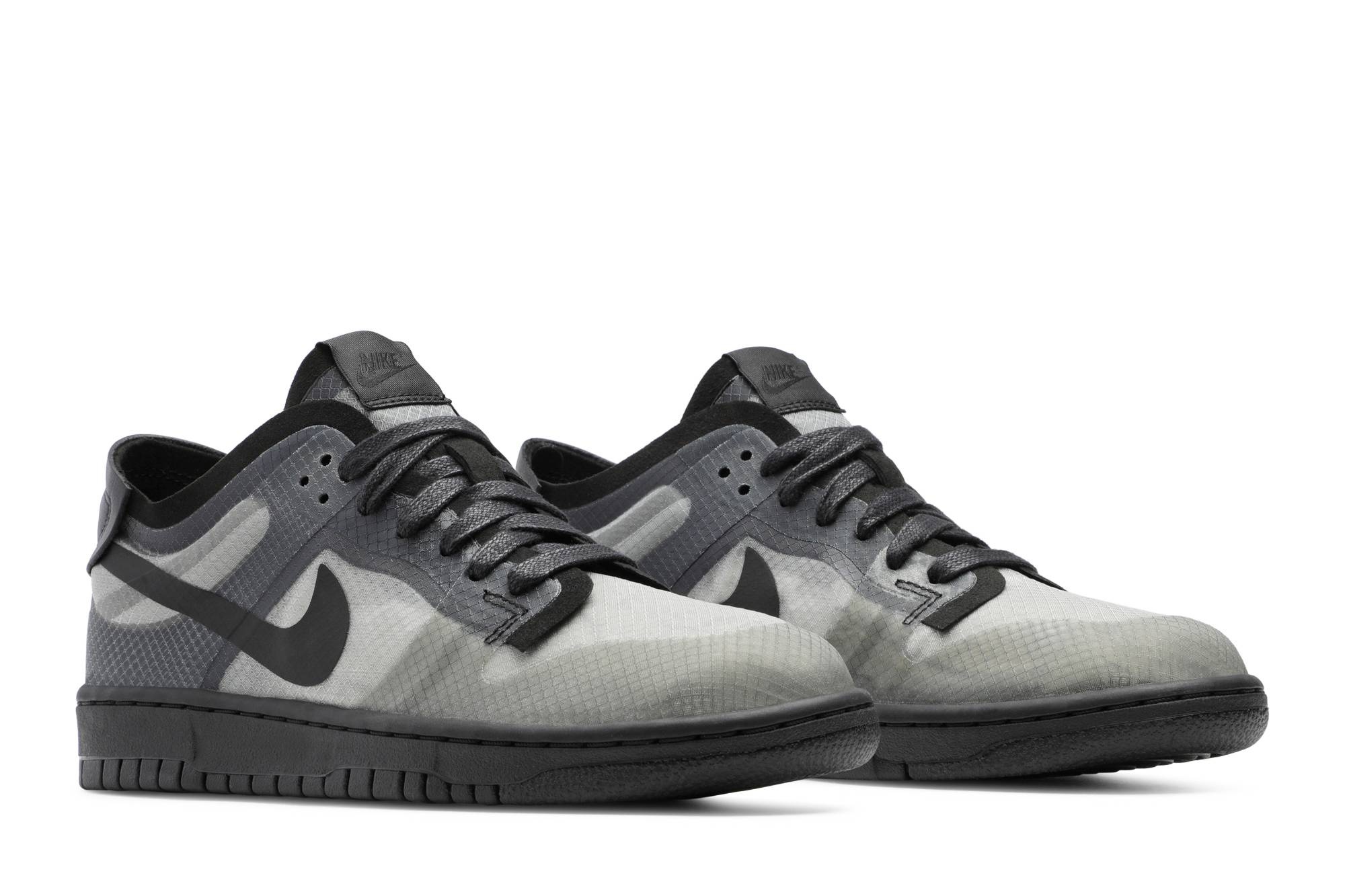 Comme des Garçons x Wmns Dunk Low 'Black Clear' - 8