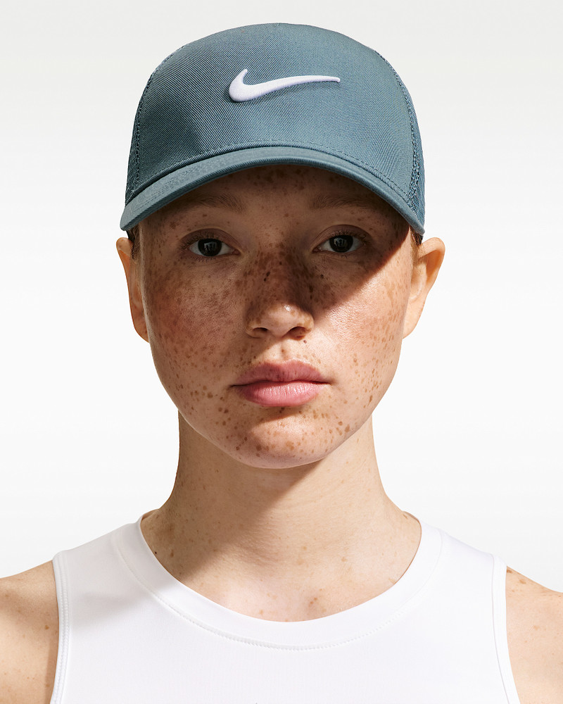 Nike Rise Structured Trucker Cap 3