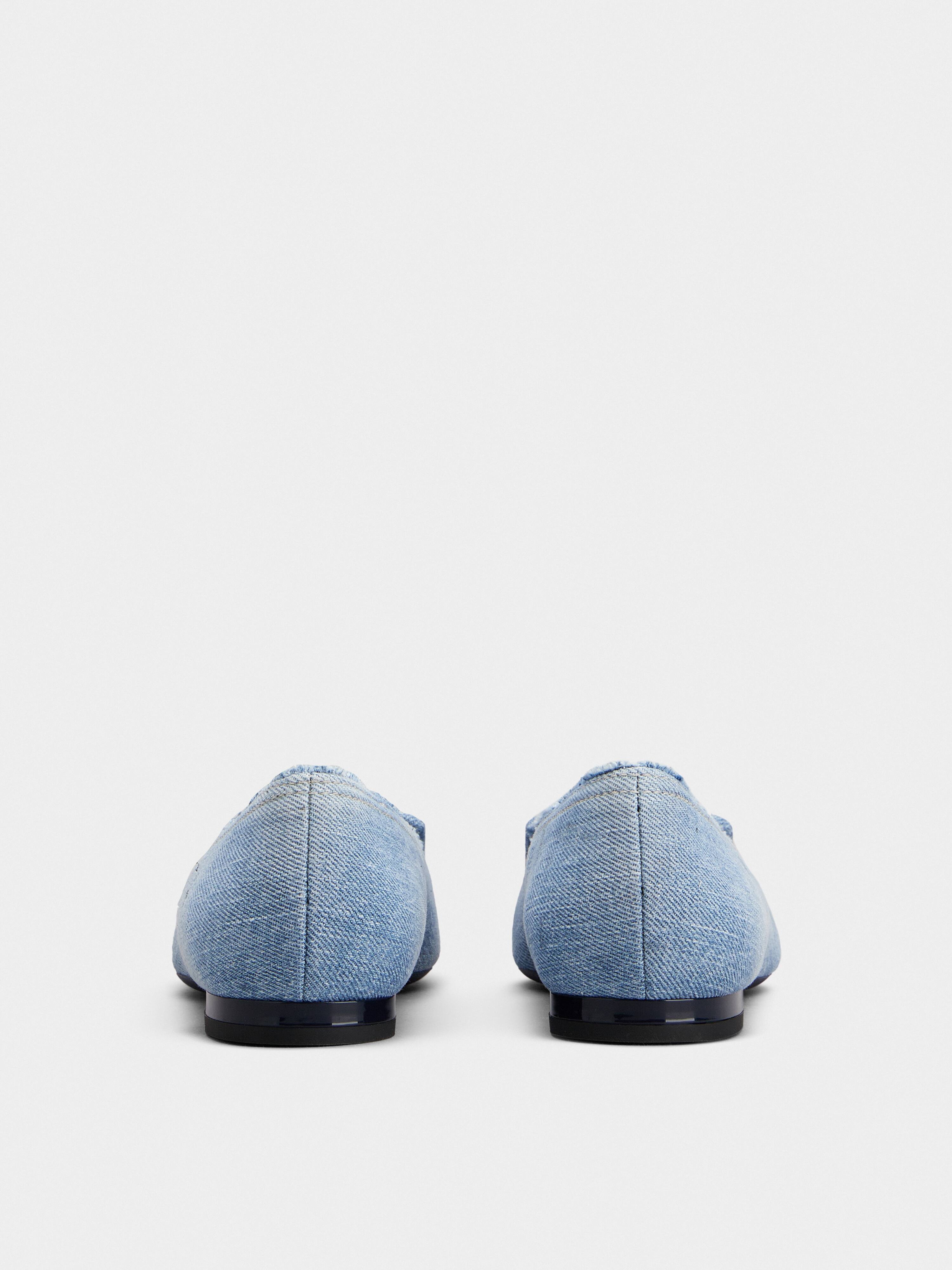 Gommettine Fringed Covered Buckle Ballerinas in Denim - 5