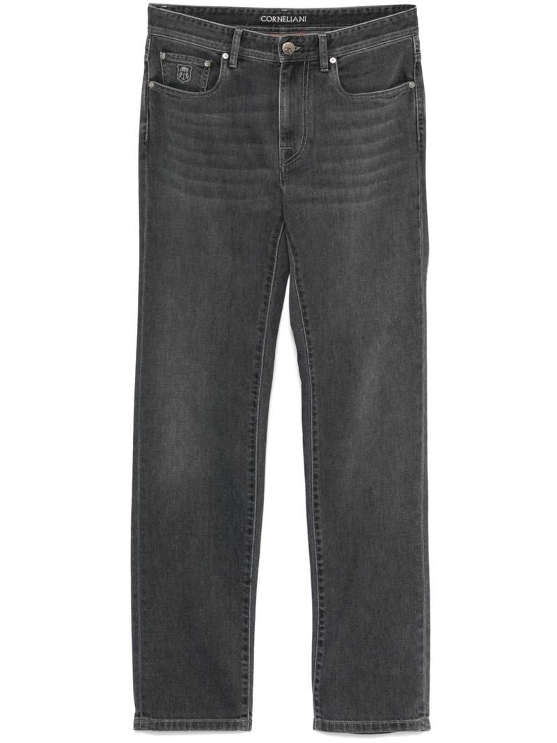 tapered jeans 1