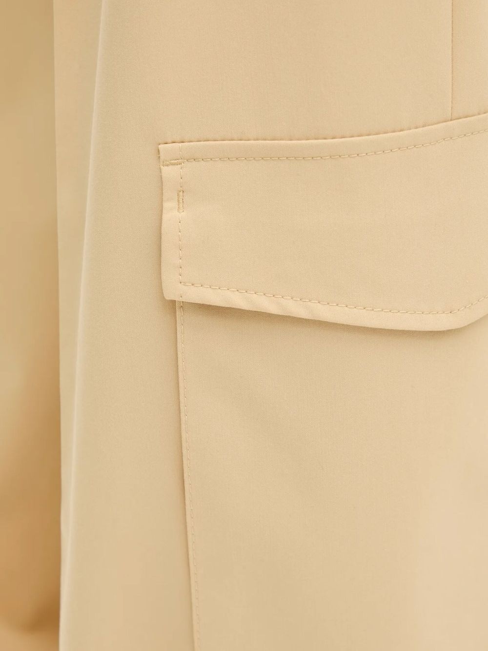 cargo-pockets trousers - 5