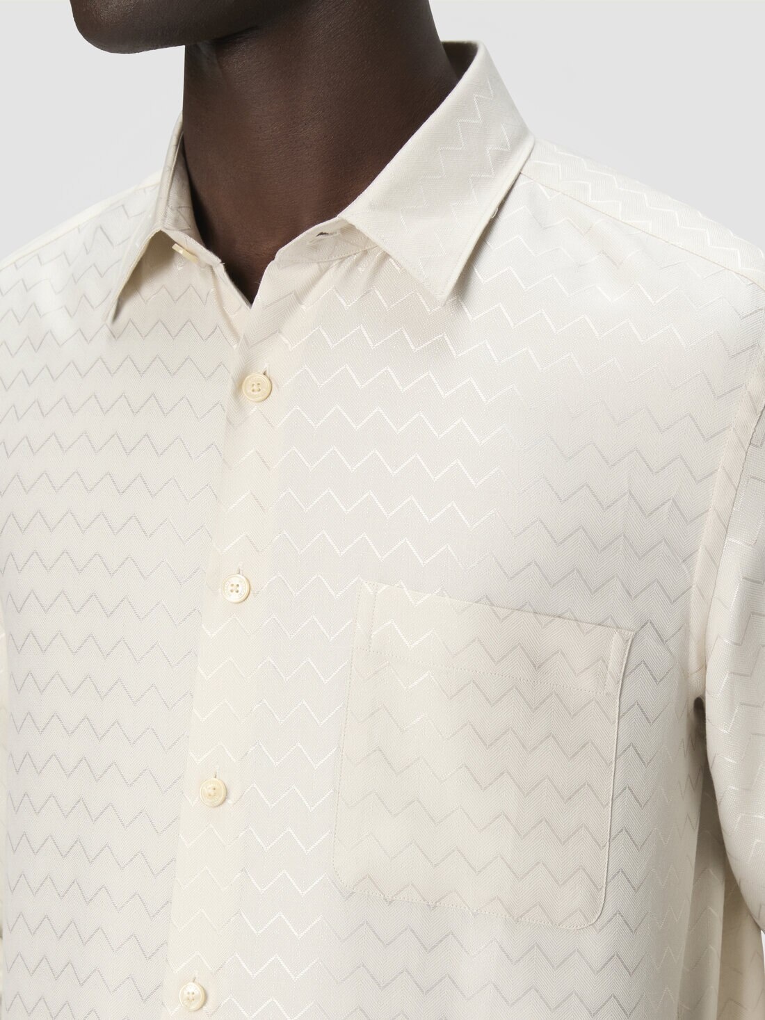 Cotton, viscose and linen shirt with shiny zigzag pattern - 5