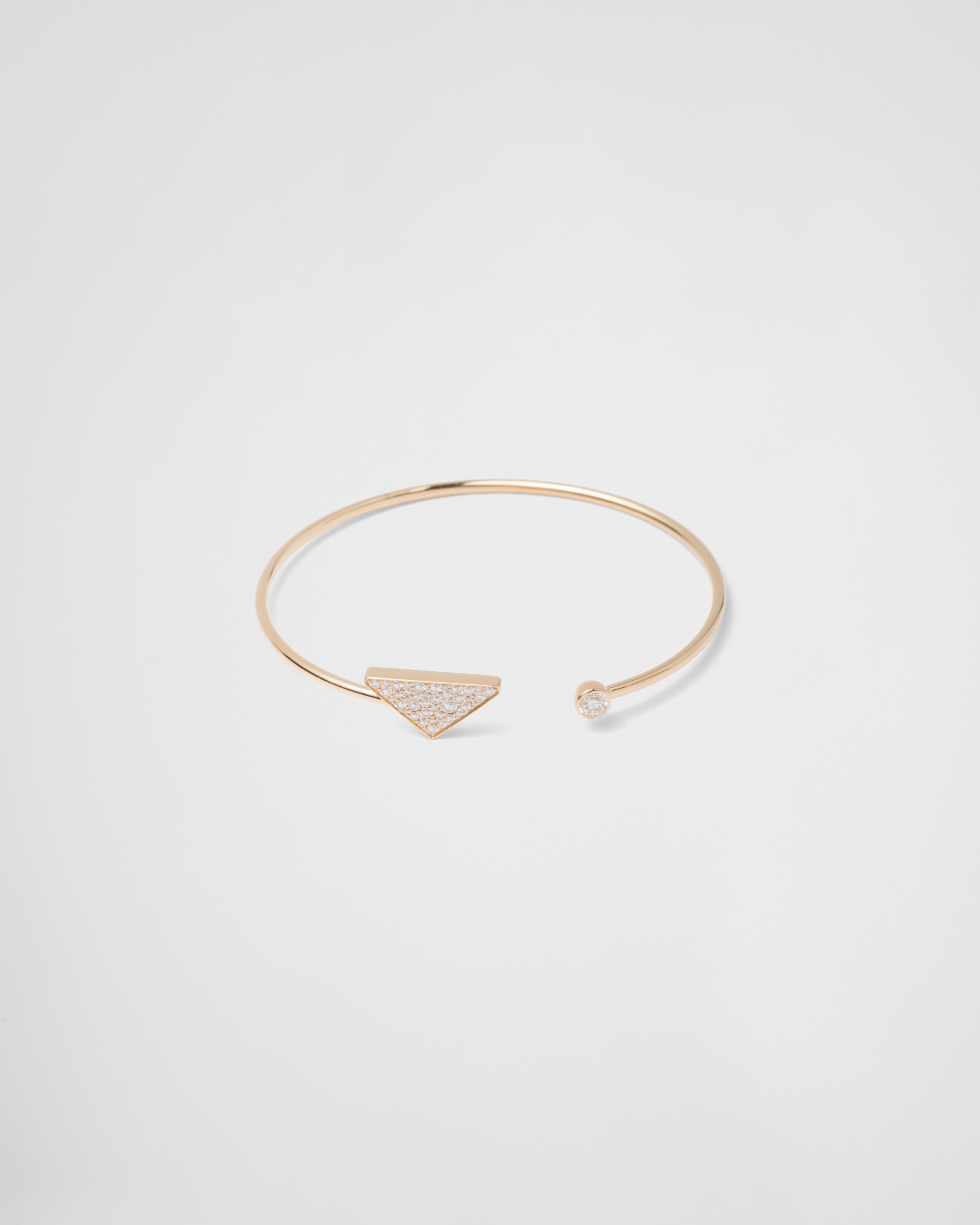 Eternal Gold bangle bracelet in yellow gold with diamonds - 3