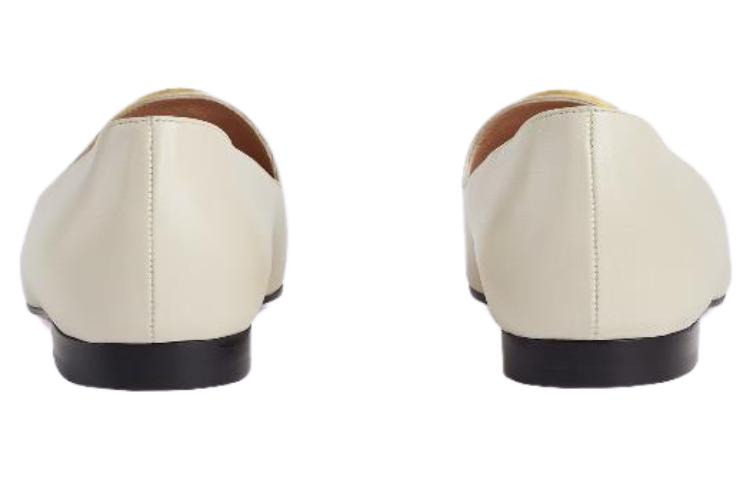 (WMNS) Gucci Logo Plaque Loafers 'White' 723395-C9D00-9022 - 5
