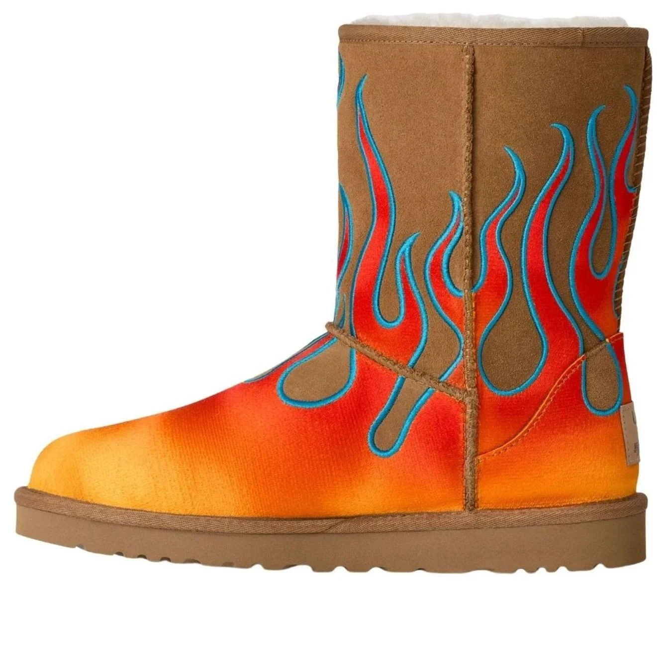 UGG x Jeremy Scott Classic Short Boot 'Flames Chestnut' 2025 1182671-CHE - 1