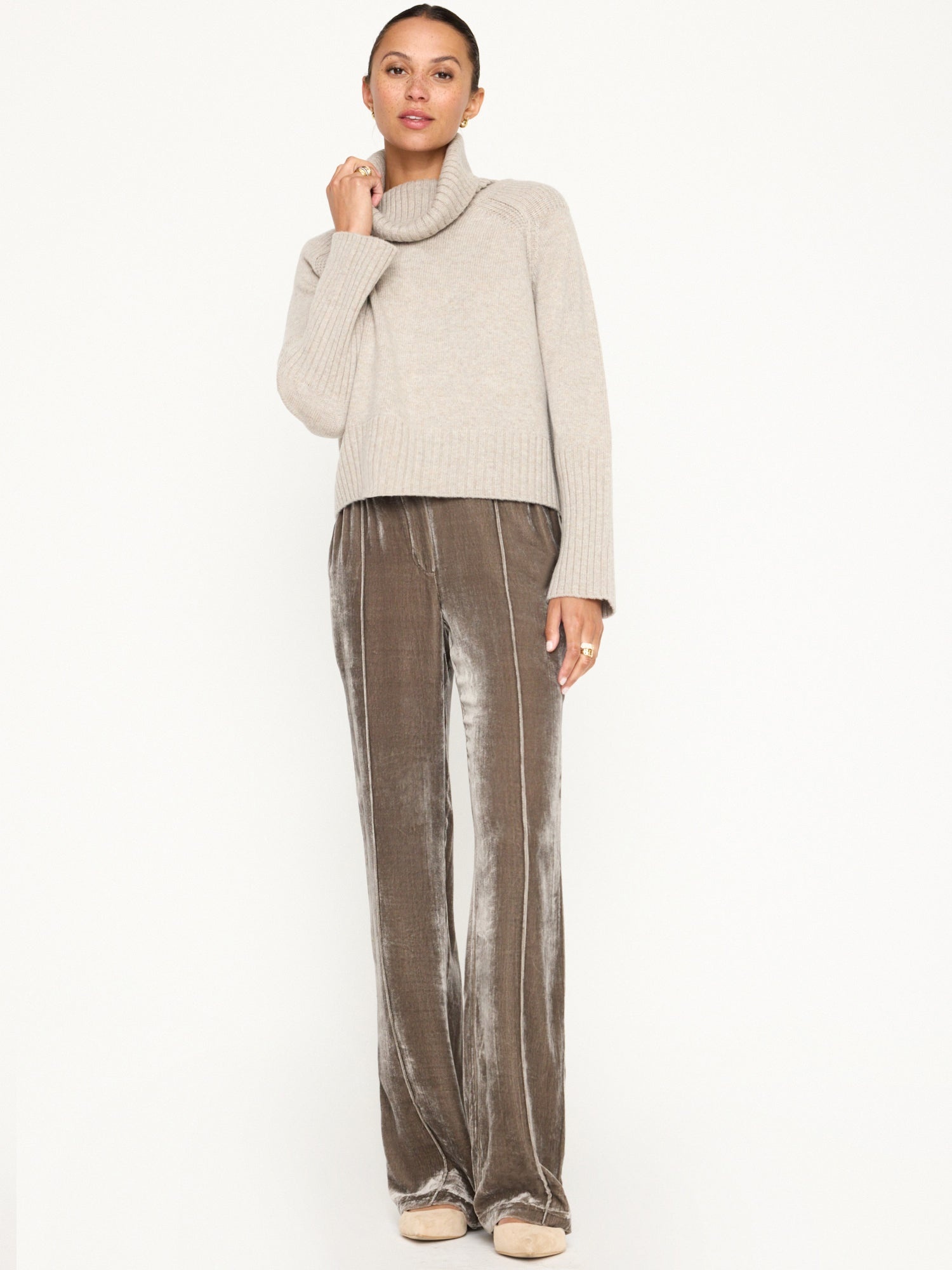 The Orion Turtleneck Sweater - 6