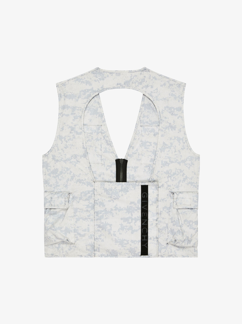 SLEEVELESS CARGO JACKET 5