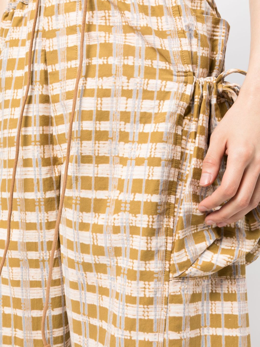 check-print wide-leg trousers - 6