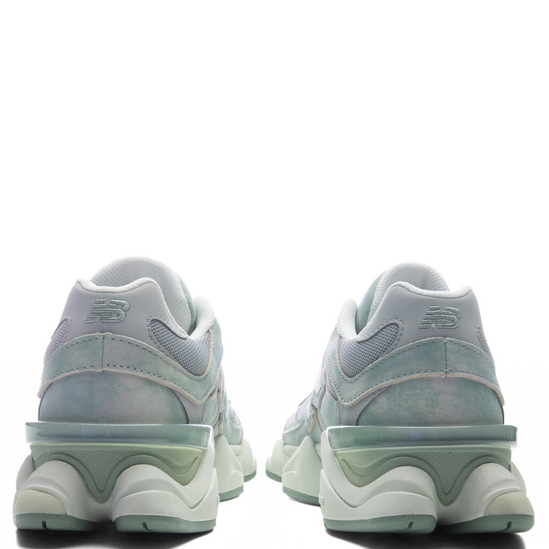 New Balance 9060 - MOSAIC GREEN/SEA SALT outlook