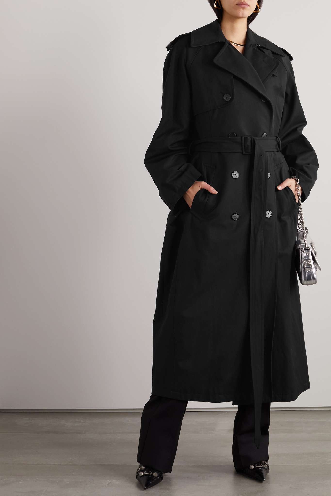 Hourglass oversized double-breasted wool and cotton-blend trench coat - 3