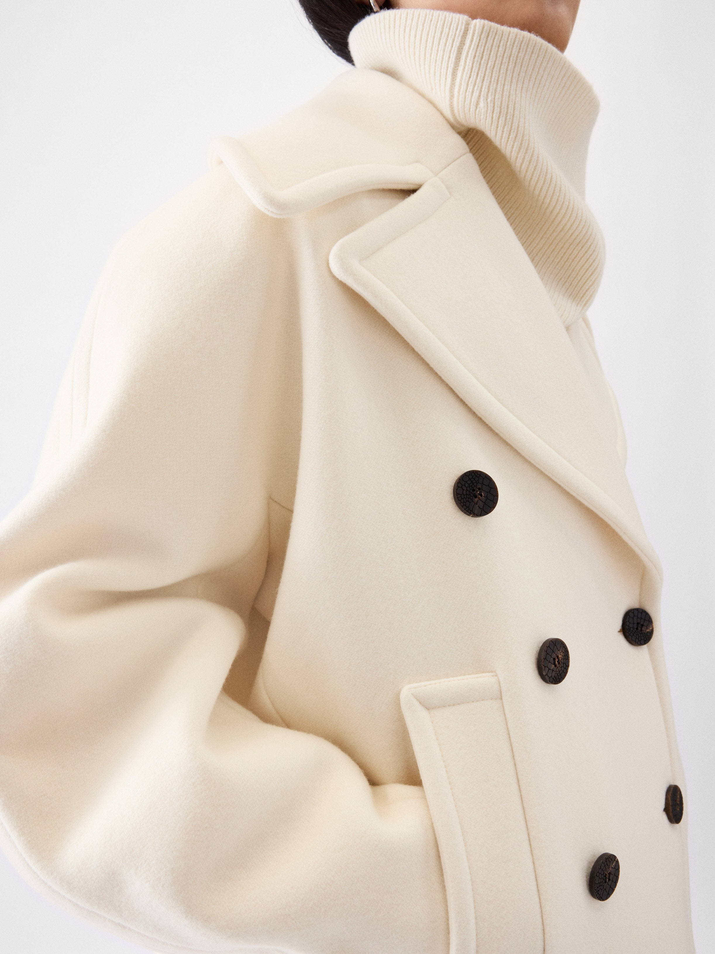 The Ovalo peacoat - 5
