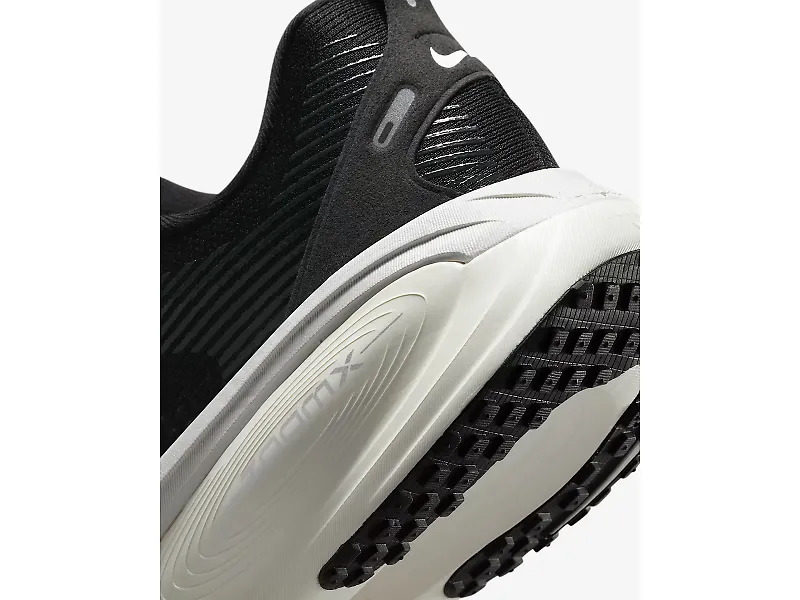 Nike Vomero 18 - 8