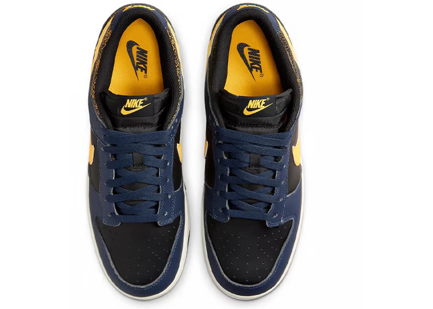 Nike Dunk Low Vintage Michigan - 3