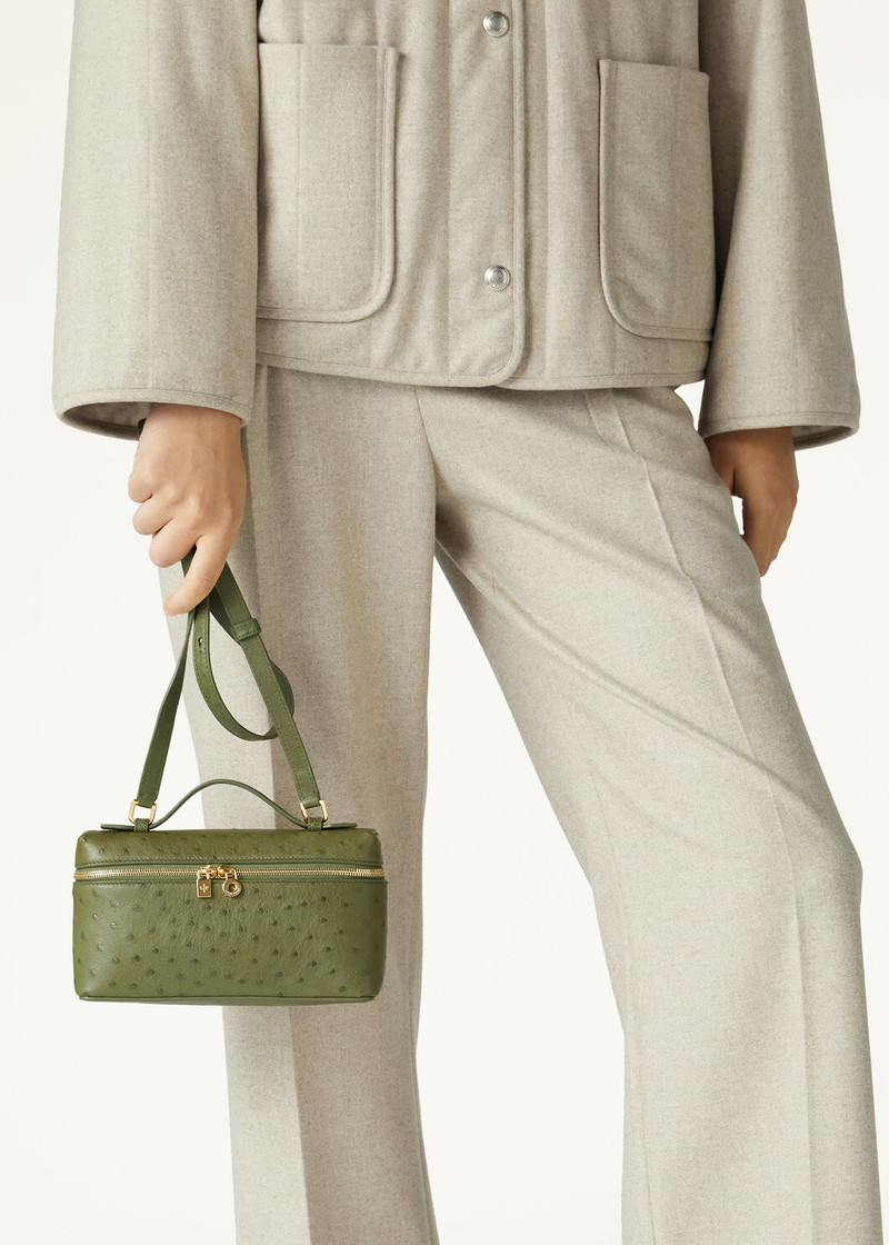 Loro Piana Extra Pocket L19 outlook