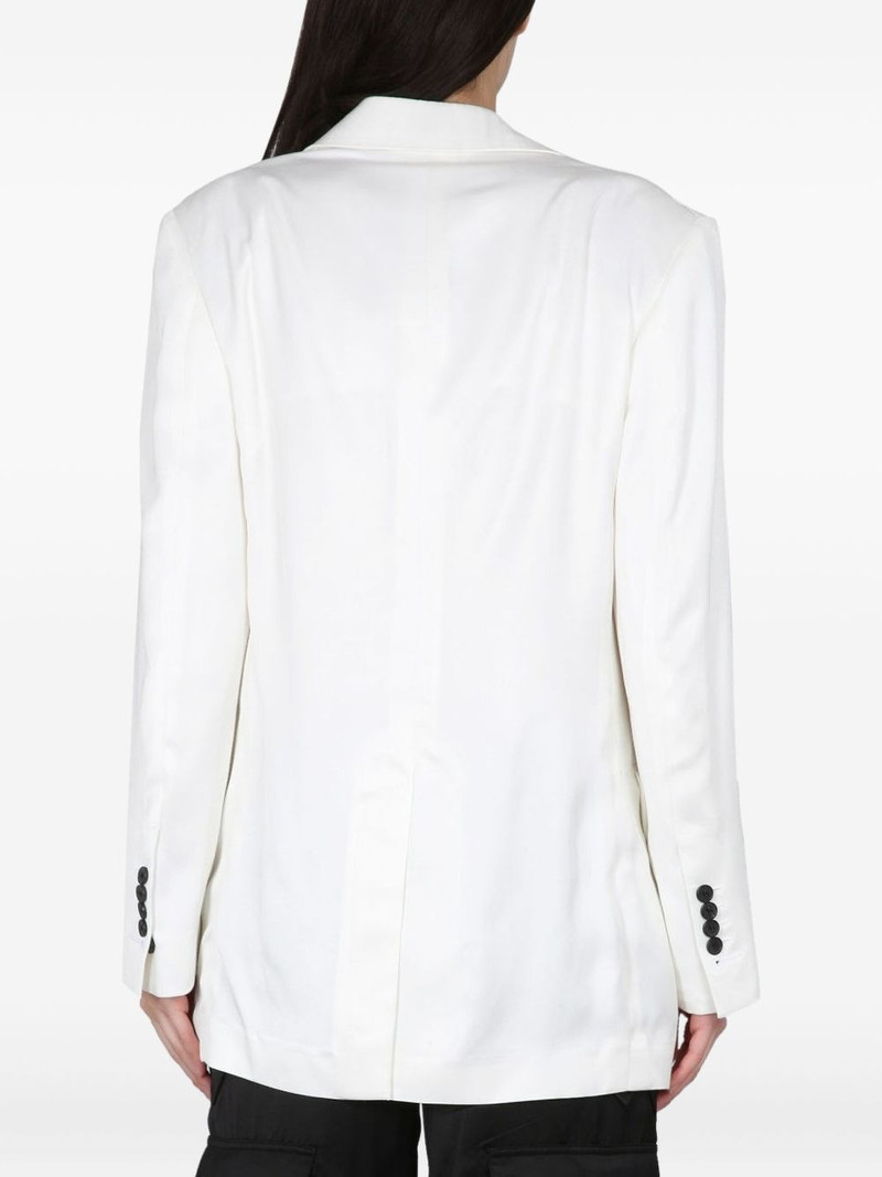 buttoned blazer 3