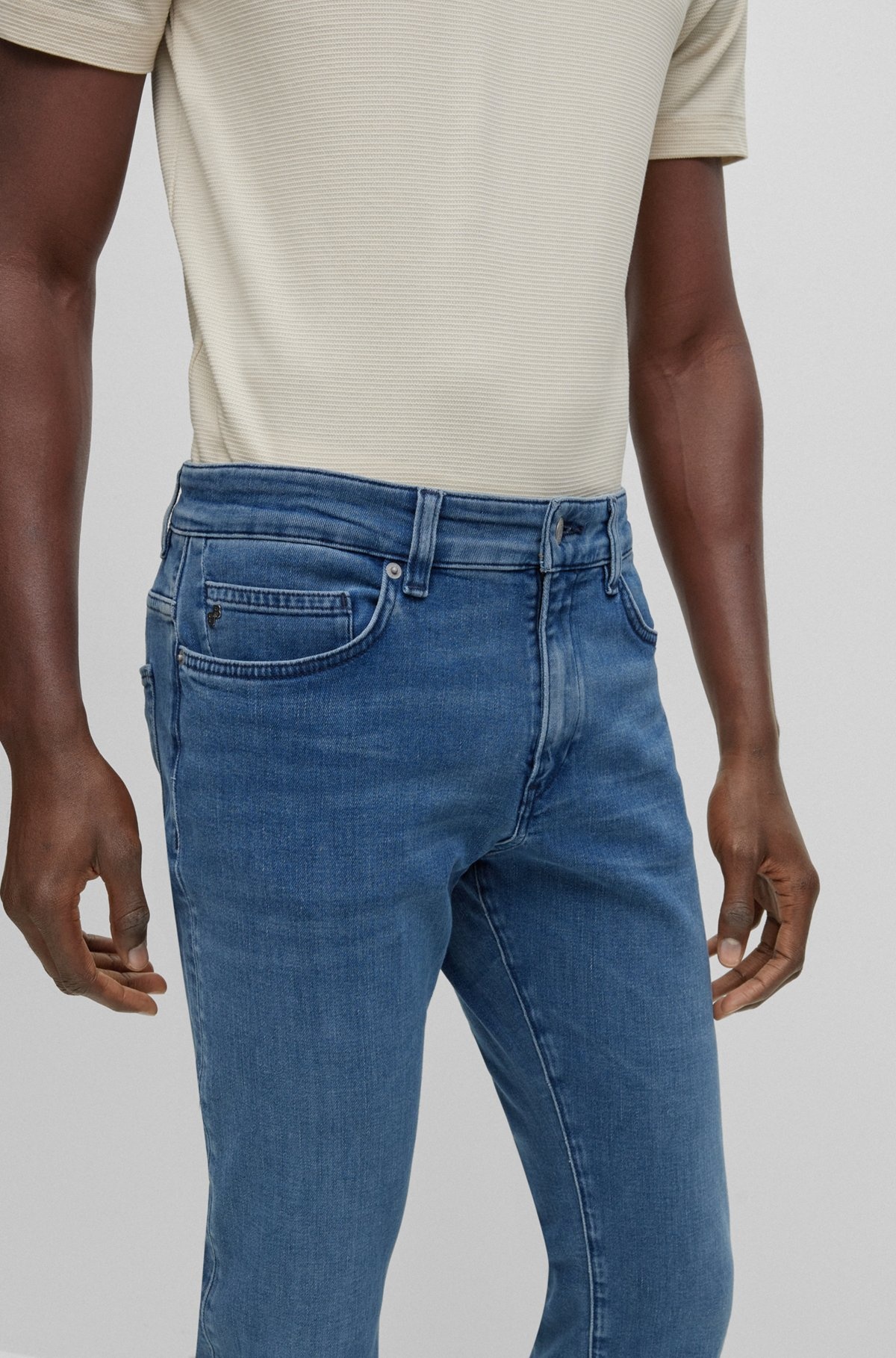 SLIM-FIT JEANS IN COAL-NAVY ITALIAN DENIM - 5