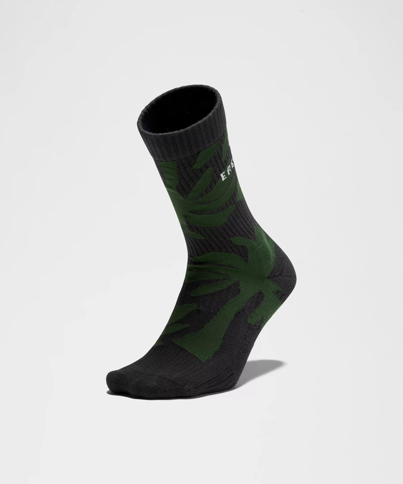 Palm Jacquard Crew Socks *Erewhon 3
