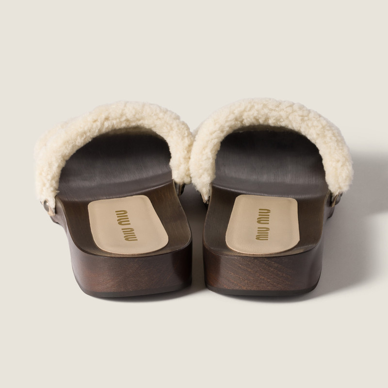 Miu Miu Suede clogs outlook