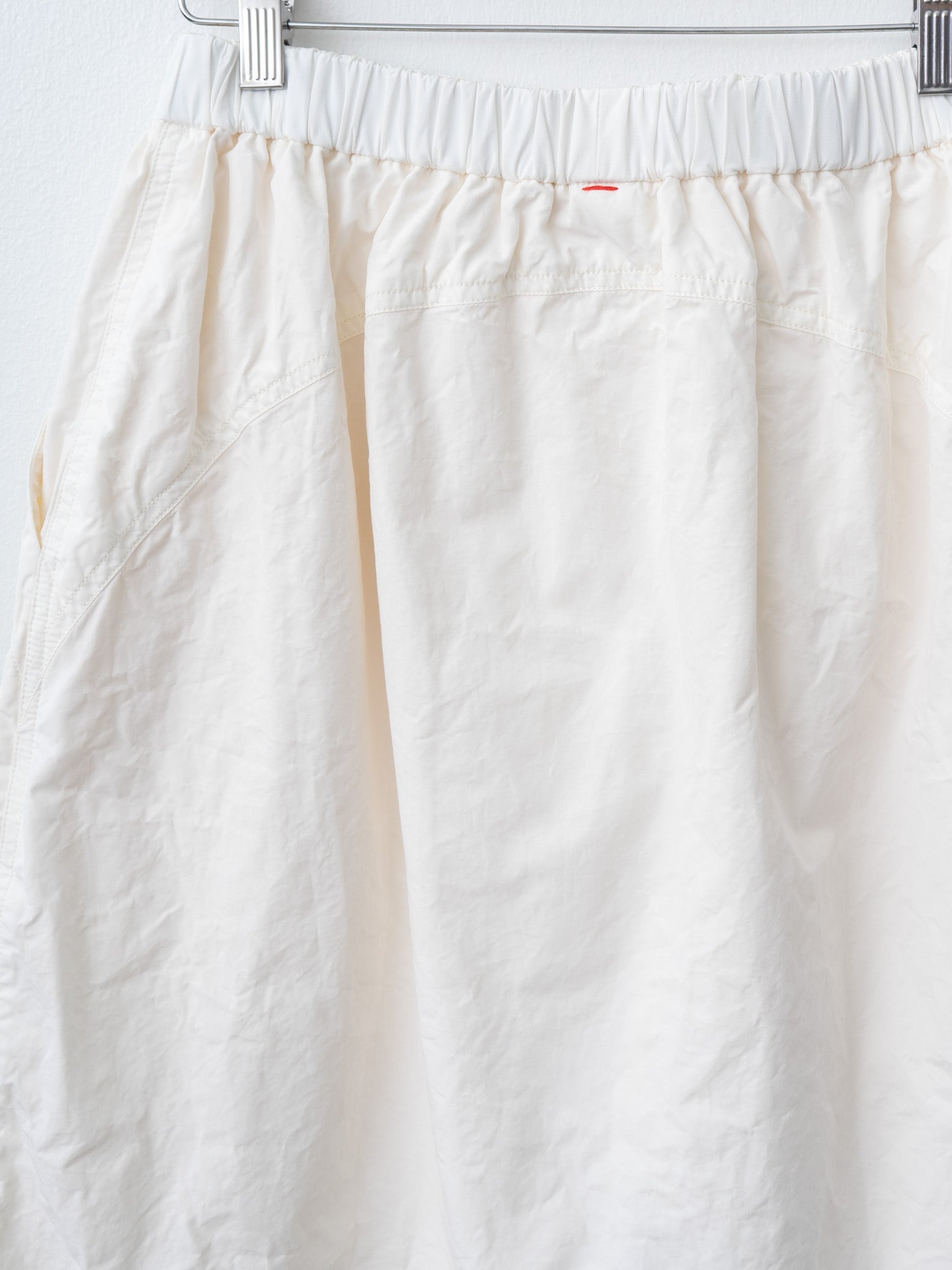Balloon Skirt H CARD - Off White - 8