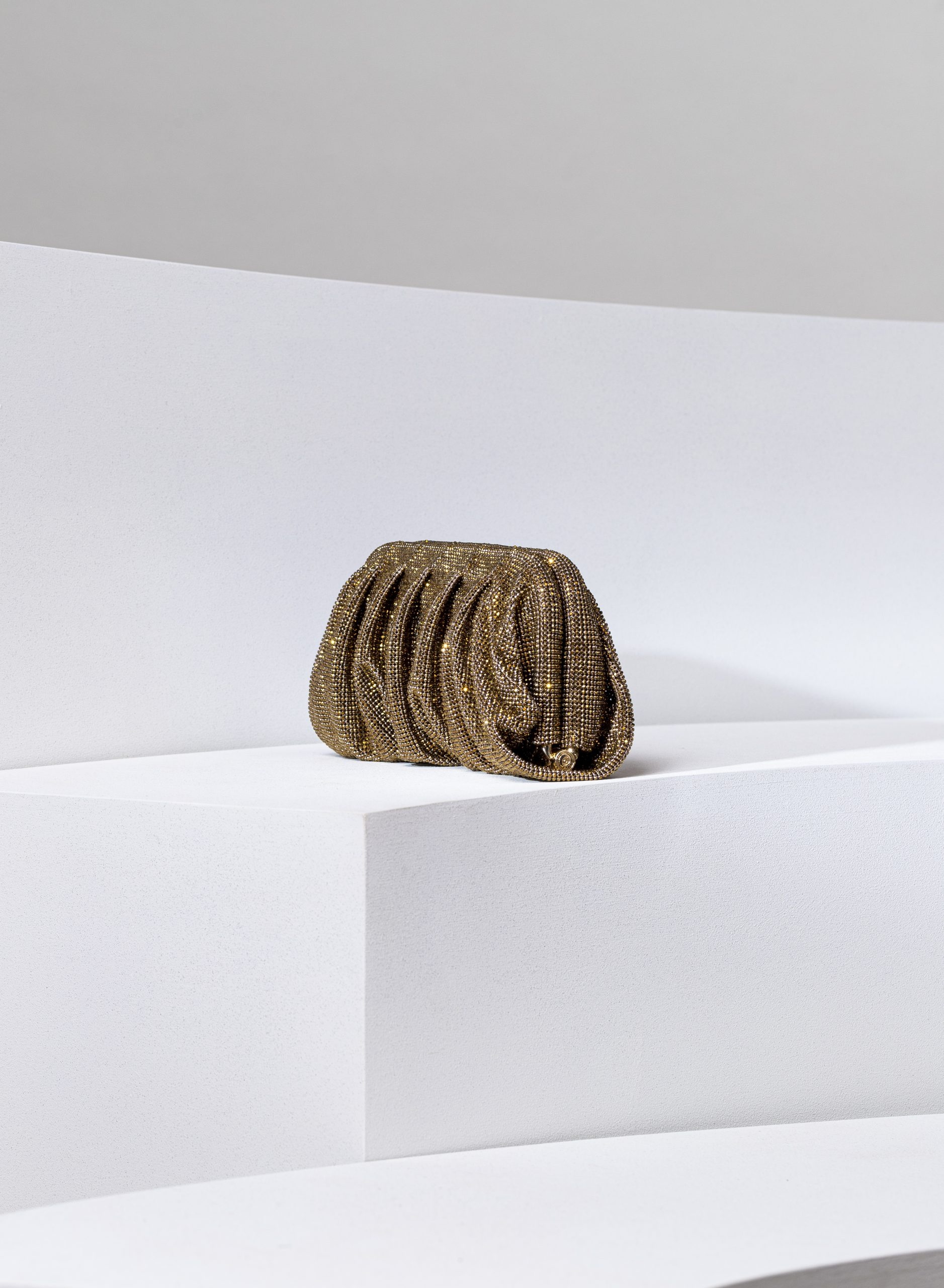 Benedetta Bruzziches – La Venus Grande Golden Eye - 2