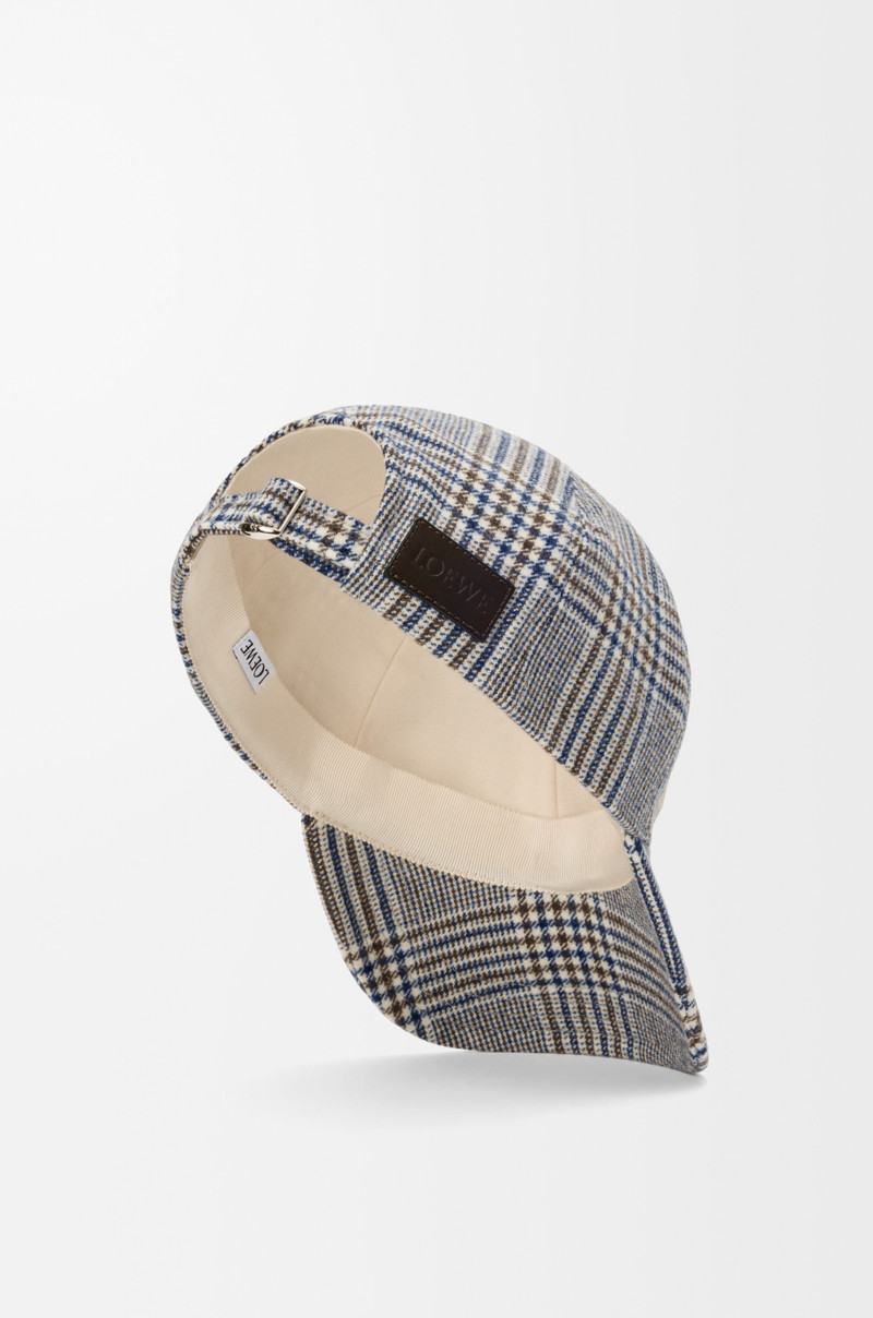 Cap in wool 3