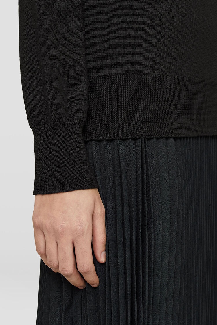 High-Neck Sweater - 3