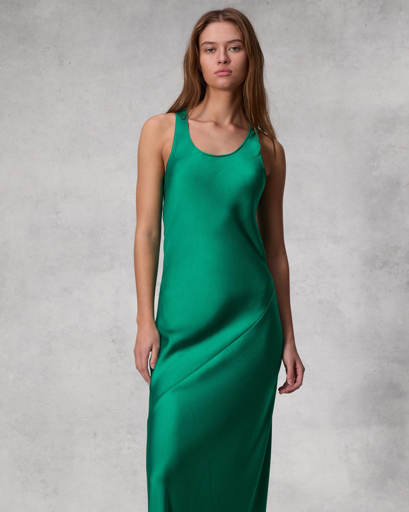 Daisy Satin Dress
Maxi 6