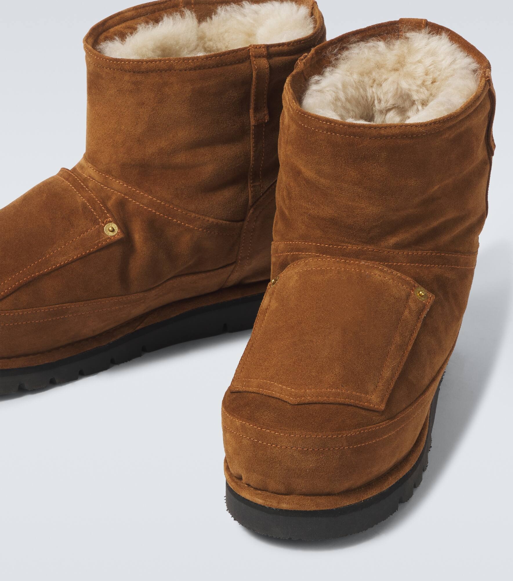 Shearling-lined suede ankle boots - 3