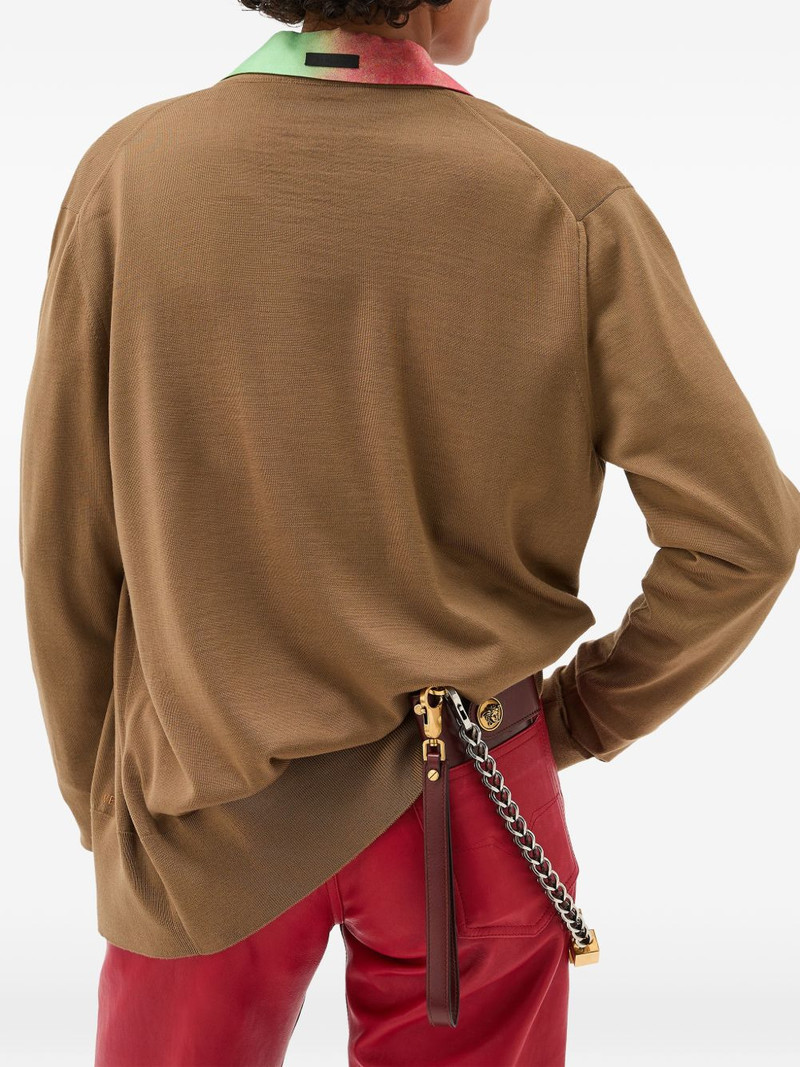 V-neck cardigan 3