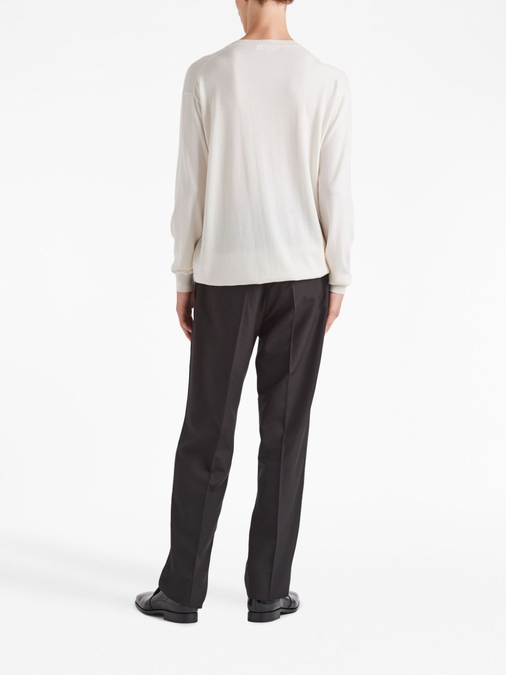 V-neck cashmere jumper - 3