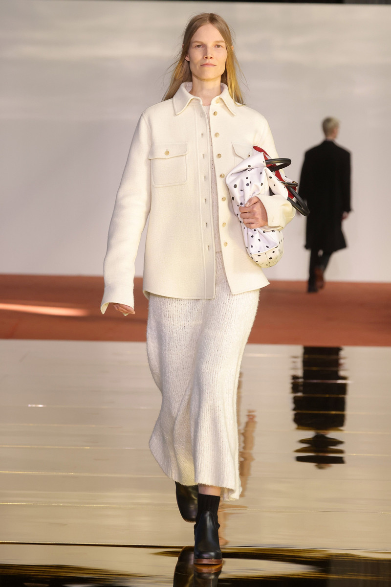 GABRIELA HEARST Philippe Sweater in Ivory Cashmere Boucle outlook