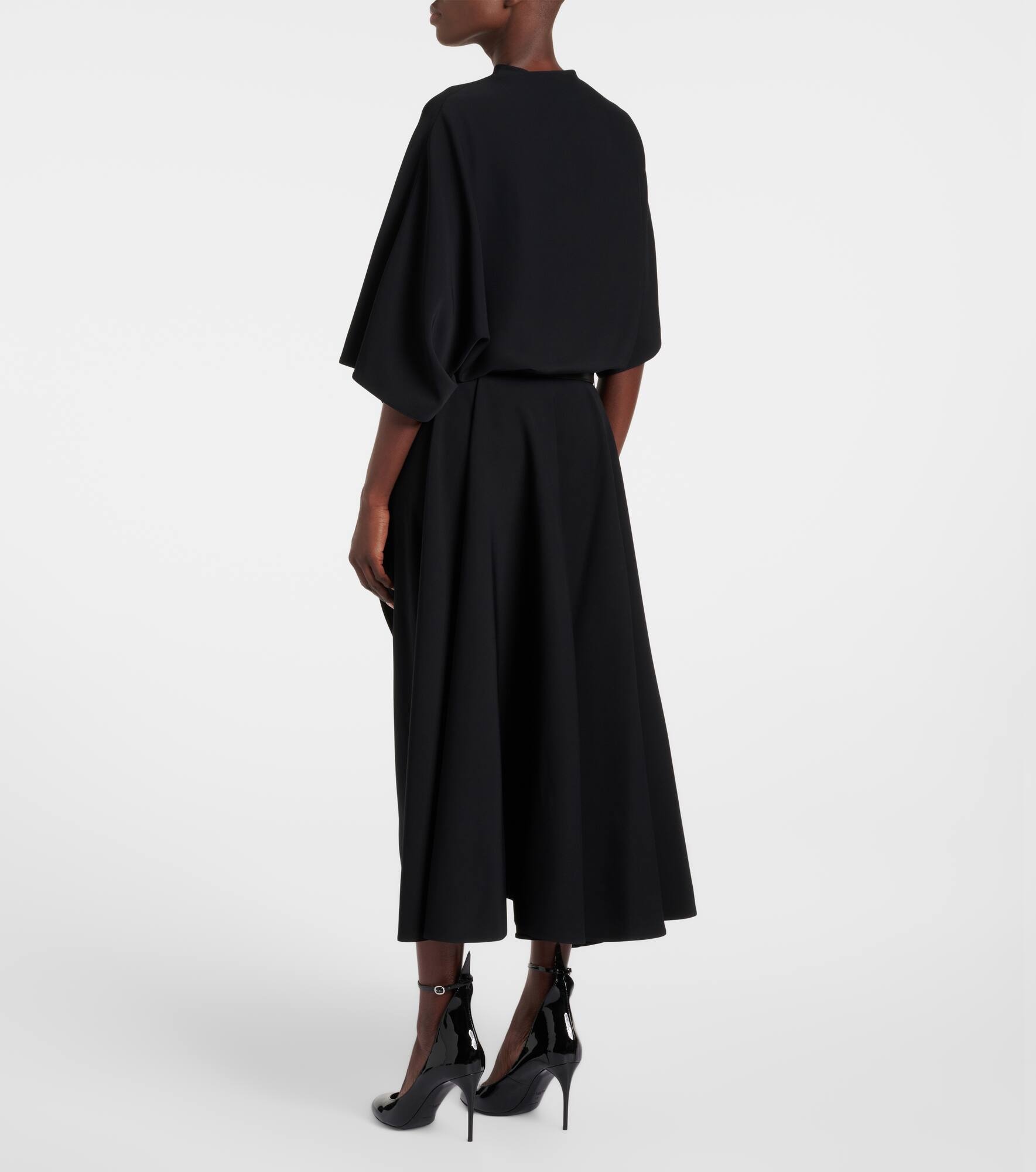 Belted leather-trimmed midi dress - 3