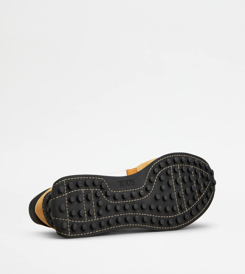 T VINTAGE SNEAKERS IN SUEDE AND TECHNICAL FABRIC - ORANGE, WHITE, BLACK 4