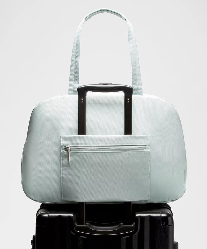 City Essentials Bag 25L 7