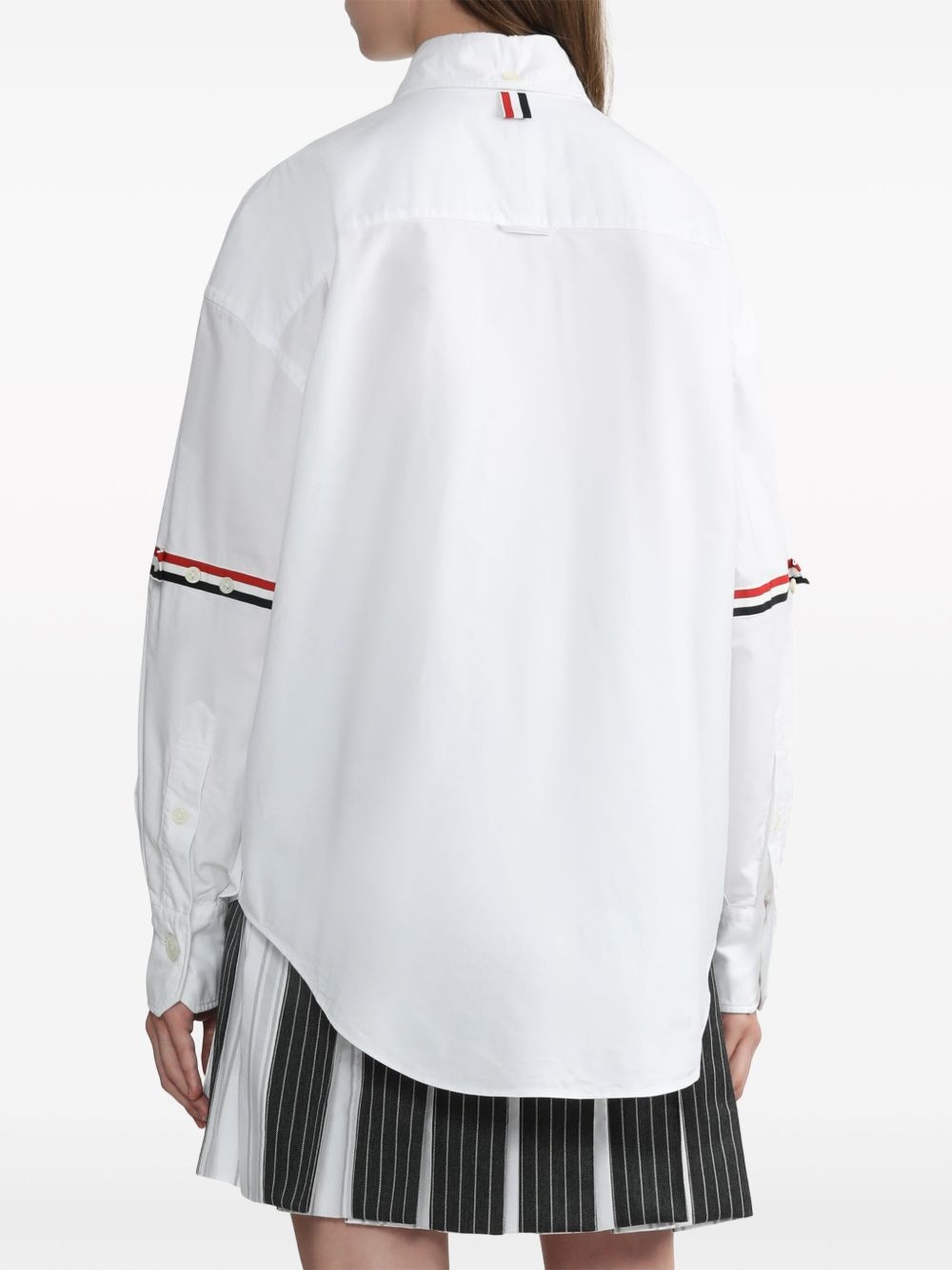 THOM BROWNE - Women Supersized Point Collar Shirt W/ Rwb Grosgrain Armbands In Oxford - 3