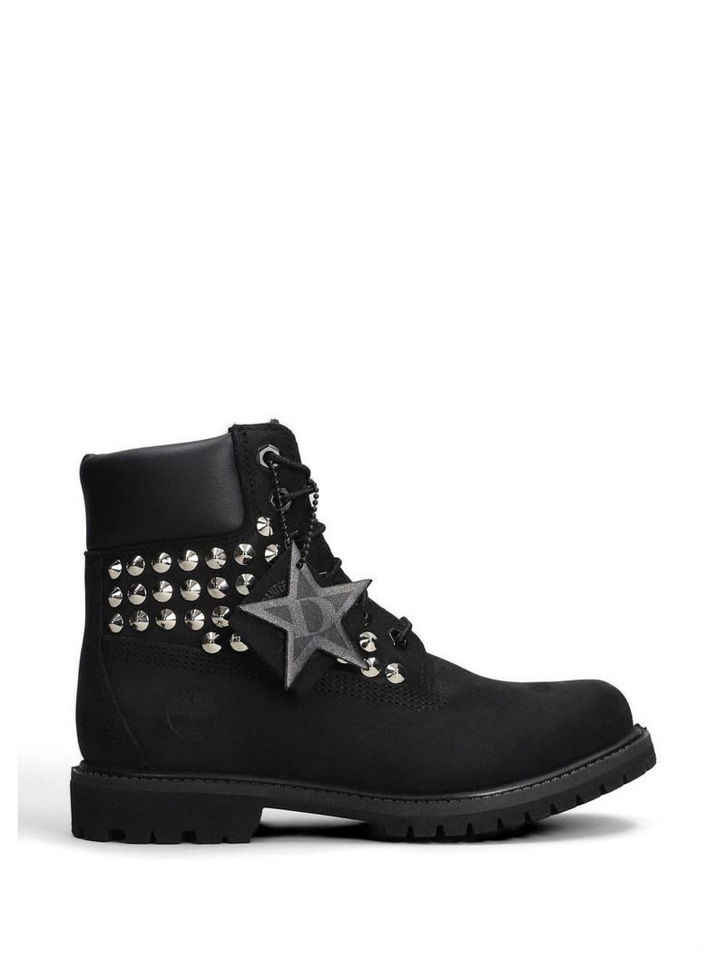 x Seddys Studios stud star boots 1